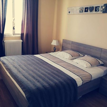 Appt Entier Proche *Centre Ville *Gare Sainte-Savine Ngoại thất bức ảnh